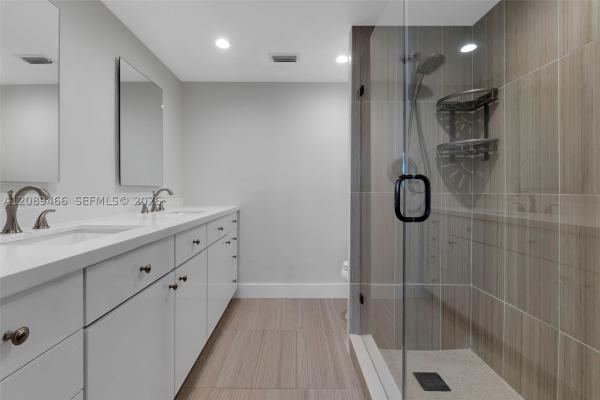 Windsor, 3050 NE 48th St #208, Fort Lauderdale, Florida 33308, image 3