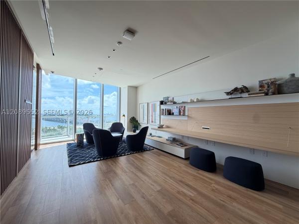 1400 Biscayne Blvd #2704, Miami, Florida 33132, image 2