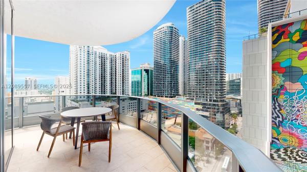 Brickell Flatiron, 1000 Brickell Plz #TH-1812, Miami, Florida 33131, image 1