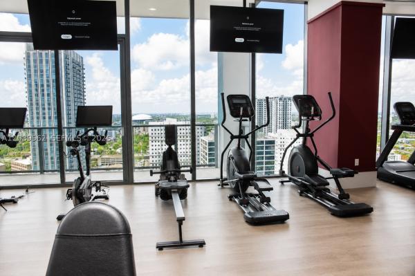 11 NE 6th St #1109, Miami, Florida 33132, image 2