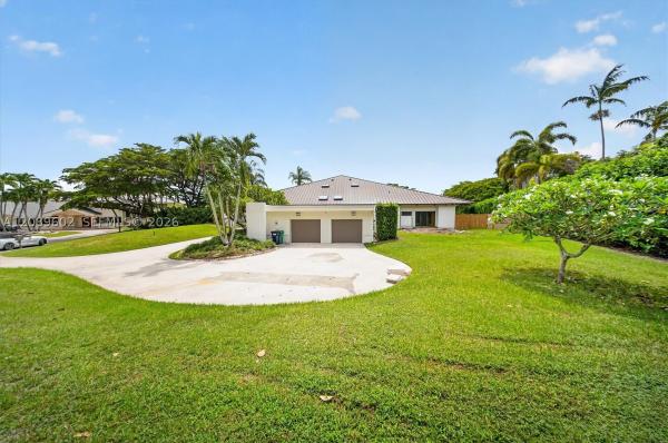 8925 SW 102nd Ter, Unincorporated Dade County, Florida 33176, image 3