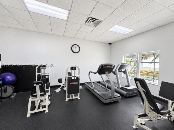 3725 S Ocean Dr #1404, Hallandale Beach, Florida 33019, image 2
