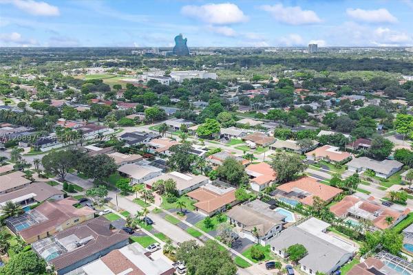 Emerald Hills, 4801 N 36th Ct, Hollywood, Florida 33021, image 1