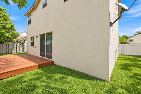Charleston In The Pines, 10251 NW 3rd St, Pembroke Pines, Florida 33026, image 1