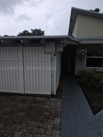 Loch Lomond, Pompano Beach, Florida 33064, image 2