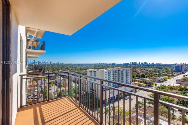 Puerta De Palmas, 888 S Douglas Rd #1608, Coral Gables, Florida 33134, image 1