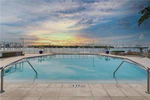 South Bay Club, 800 West Ave #242, Miami Beach, Florida 33139, image 1