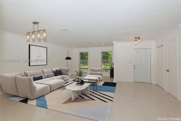 Palmetto Duplexes, 7770 SW 106th Ter, Pinecrest, Florida 33156, image 2