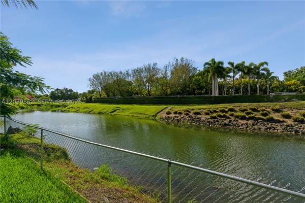 Palmetto Duplexes, 7770 SW 106th Ter, Pinecrest, Florida 33156, image 1