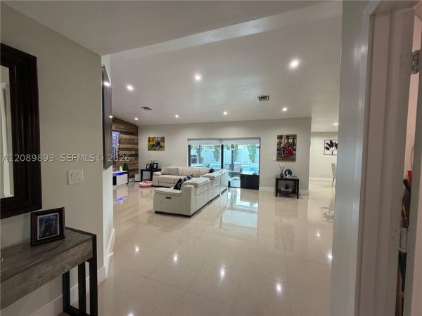 20743 SW 128th Ct, Unincorporated Dade County, Florida 33177, image 2
