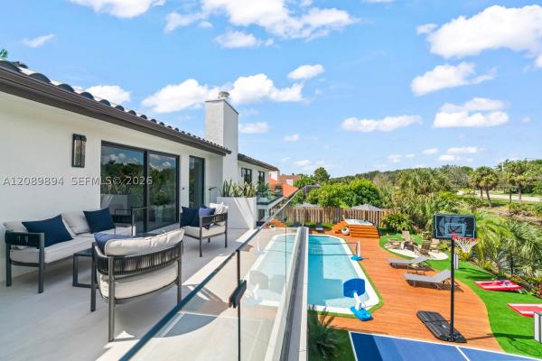 7015 N Augusta Dr #1, Hialeah, Florida 33015, image 1