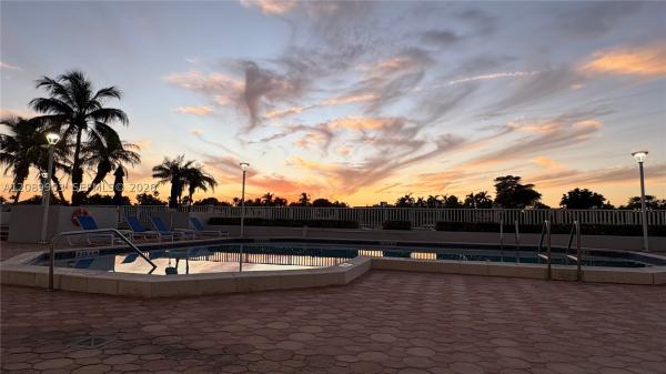 Seacoast 5700, 5700 Collins Ave #11B, Miami Beach, Florida 33140, image 3