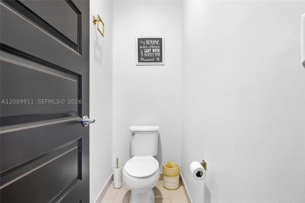 15932 SW 136th Way, Unincorporated Dade County, Florida 33196, image 2