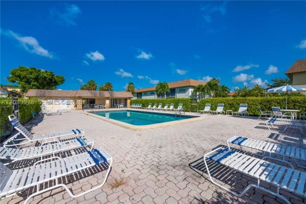 Sandalfoot Boulevard, 9949 Sandalfoot Blvd #538, Boca Raton, Florida 33428, image 1