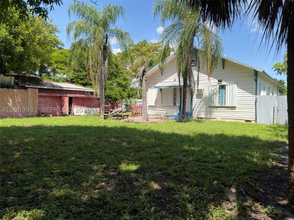 Hallandale Beach No HOA, 112 SE 3rd St, Hallandale Beach, Florida 33009, image 3