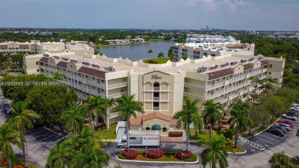 Captiva At Doral Isles, 10710 NW 66th St #105, Doral, Florida 33178, image 2