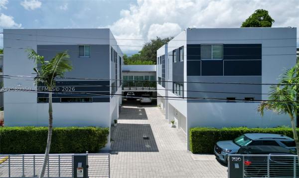 The Enclave At South Miami, 7520 SW 59th Pl #4D, South Miami, Florida 33143, image 1