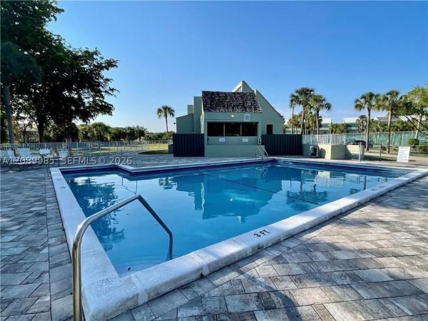 Sun & Lake, 8921-D NW 28th Dr #64, Coral Springs, Florida 33065, image 3