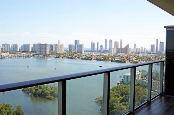 The Harbour North Tower, 16385 Biscayne Blvd #2502, North Miami Beach, Florida 33160, image 2