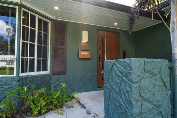 10241 SW 99th Ave, Unincorporated Dade County, Florida 33176, image 1