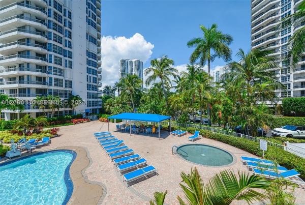 Mystic Pointe Tower 100, 19195 Mystic Pointe Dr #2406, Aventura, Florida 33180, image 1