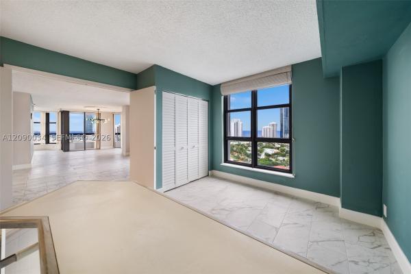 Mystic Pointe Tower 100, 19195 Mystic Pointe Dr #2406, Aventura, Florida 33180, image 3