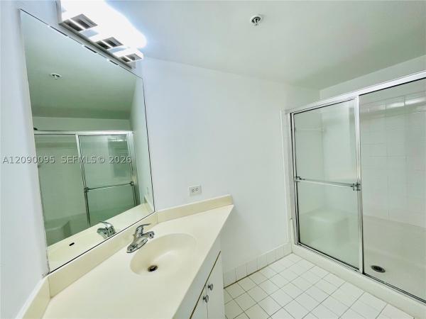 Porto Bellagio, 17125 N Bay Rd #3213, Sunny Isles Beach, Florida 33160, image 2