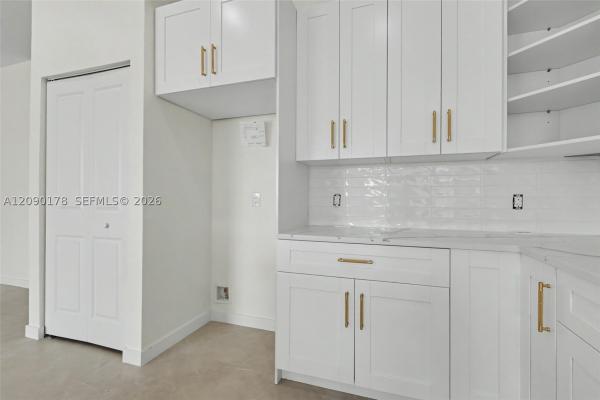 Oakland Park No HOA, 2960 NW 24th Ave, Oakland Park, Florida 33311, image 1