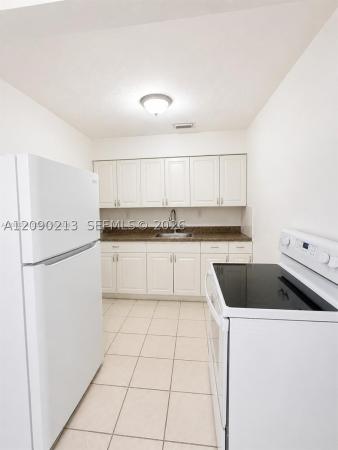 Welwyn Park, Miramar, Florida 33023, image 2