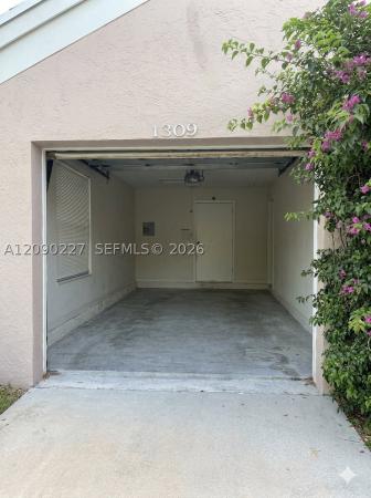 Flamingo Villas At Pembroke Lakes, Pembroke Pines, Florida 33026, image 2