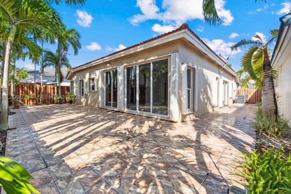 16256 SW 81st St, Unincorporated Dade County, Florida 33193, image 1