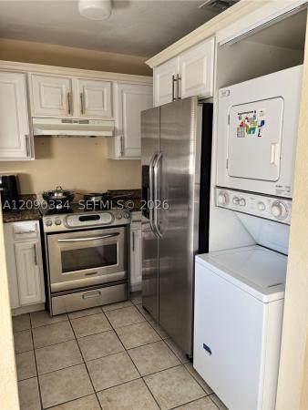 Aqua Vista Townhomes, 2088 NE 167th St #2-111, North Miami Beach, Florida 33162, image 3