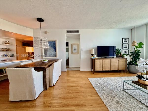 Royal Saxon, 2840 S Ocean Blvd #5110, Palm Beach, Florida 33480, image 1
