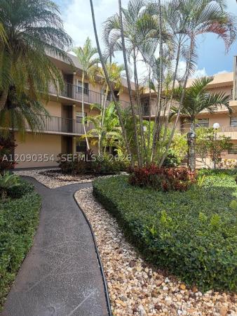 10975 SW 107th St #313, Unincorporated Dade County, Florida 33176, image 1