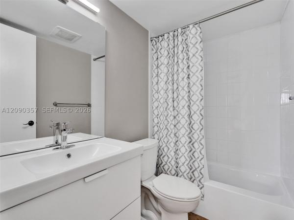 Lado Del Rio, 400 N Riverside Dr #303, Pompano Beach, Florida 33062, image 3