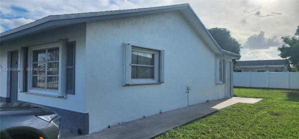Westwood, 8115 NW 93rd Ave, Tamarac, Florida 33321, image 3