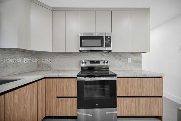 19301 NW 52nd Ave, Miami Gardens, Florida 33055, image 1