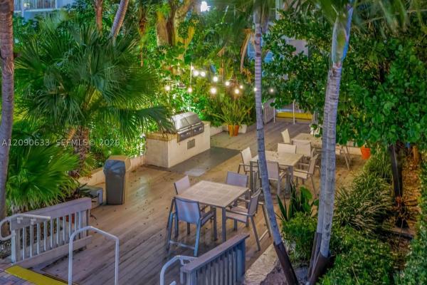 Fort Lauderdale, Florida 33304, image 1