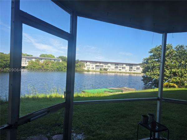 1304 NE 191st St #A-128, Unincorporated Dade County, Florida 33179, image 2