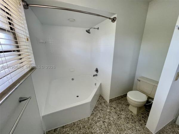 Bayberry Lakes, 2160 Bayberry Dr, Pembroke Pines, Florida 33024, image 1