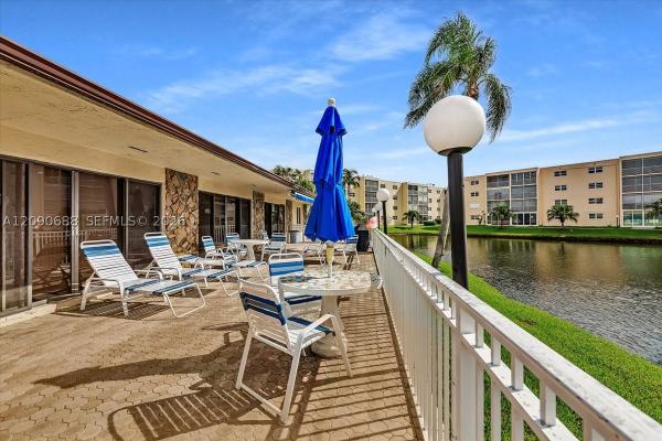 Meadowbrook Lakes, 424 SE 10th St #104, Dania Beach, Florida 33004, image 1