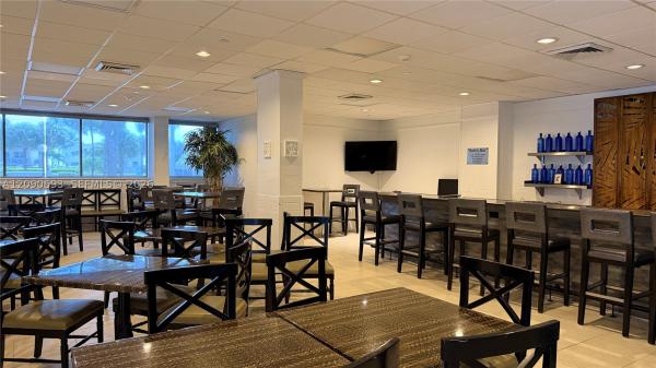 Emerald Tower, 1401 S Ocean Blvd #1001, Pompano Beach, Florida 33062, image 1