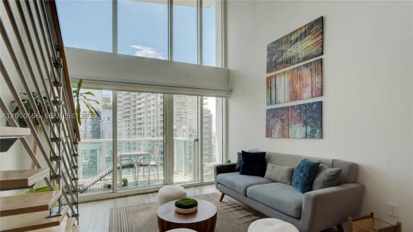 Brickell On The River South Tower, 41 SE 5th St #2212, Miami, Florida 33131, image 3
