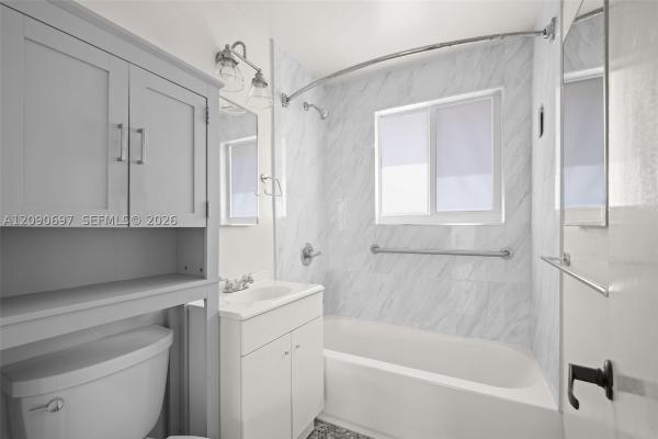 1130 Venetian Way #1D, Miami, Florida 33139, image 1