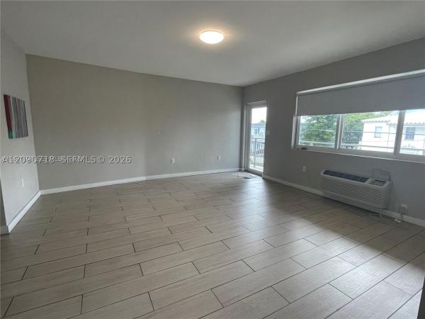 Altos Del Mar, 625 77th St #4, Miami Beach, Florida 33141, image 3