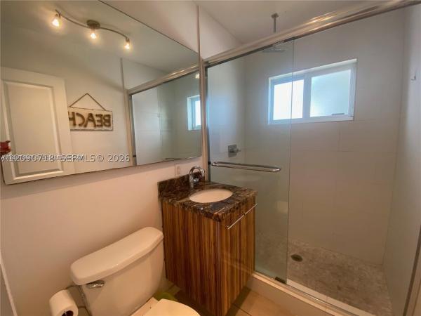 Altos Del Mar, 625 77th St #4, Miami Beach, Florida 33141, image 2