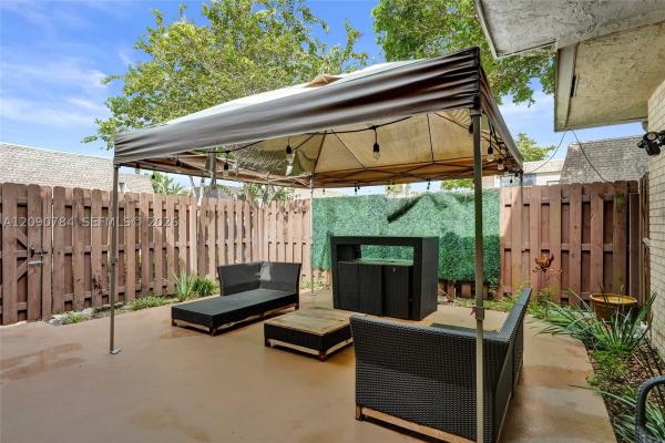 Bay Tree Patio Homes, 8108 SW 23rd Ct #26B, North Lauderdale, Florida 33068, image 3