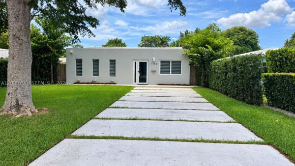 Fulford By The Sea, 1782 NE 177th St, North Miami Beach, Florida 33162, image 2