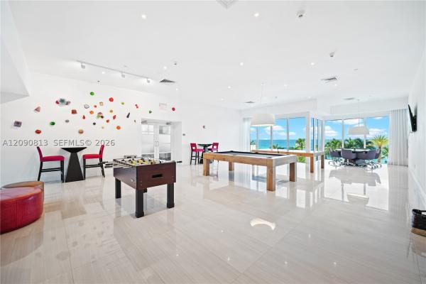 Ocean Two, 19111 Collins Ave #2207, Sunny Isles Beach, Florida 33160, image 2