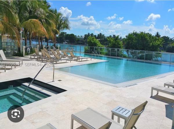 Miami Beach, Florida 33141, image 1